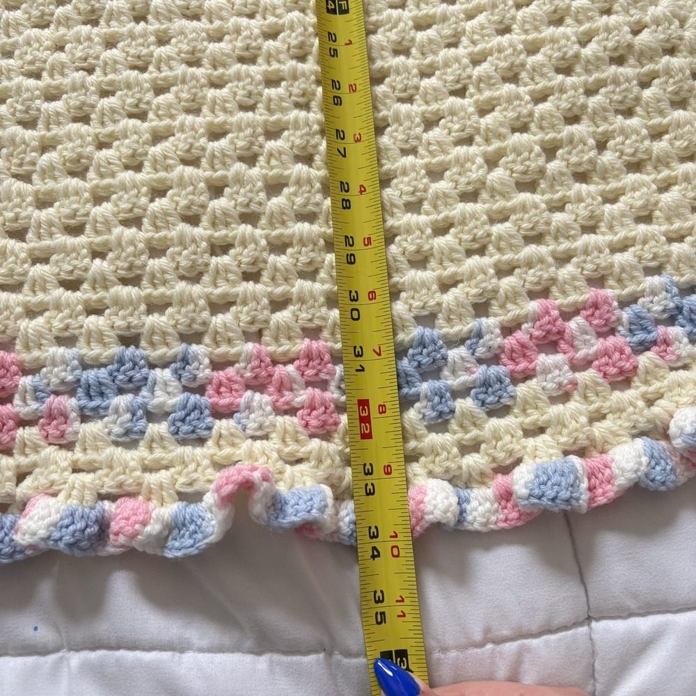 Vintage Handmade Pastel Crochet Baby Blanket Yellow Pink Nursery 34x34 Square - Picture 2 of 5